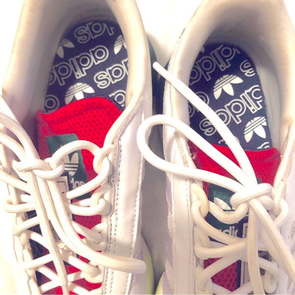 Adidas Andridge Women’s Ultra Boost Running Shoes, size 9 - Picture 2 of 9